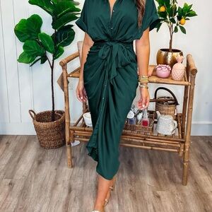 Like New Ruched, Belted Jewel Green Midi Dress